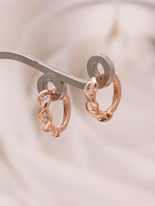 14K 18K 트위스티 라인 큐빅 링귀걸이